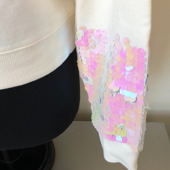 New York & Company Sequin Sleeve Women’s Top - Picture 3 of 3